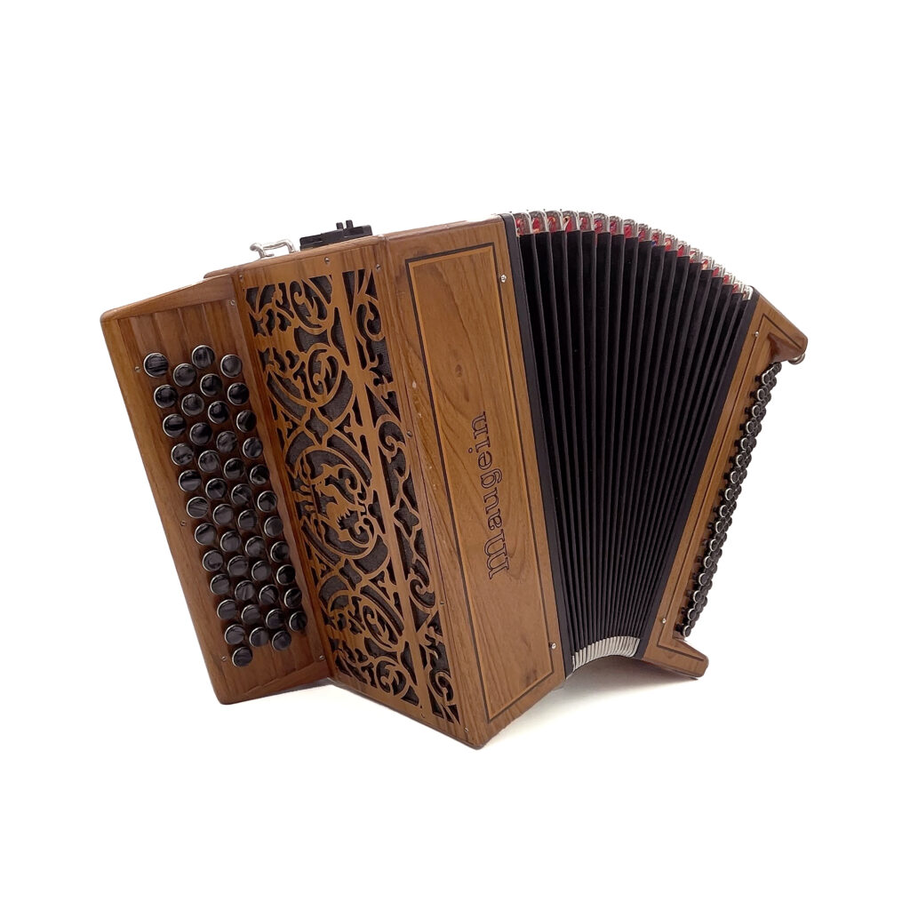 Maugein accordion