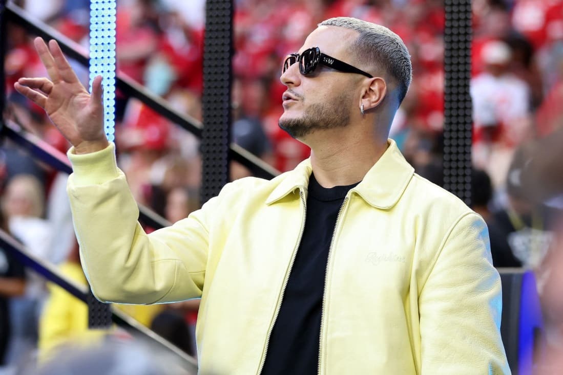 DJ Snake performance