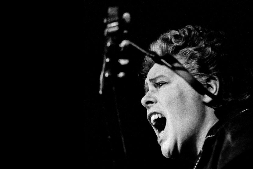 Colette Magny performing blues music France 1960s